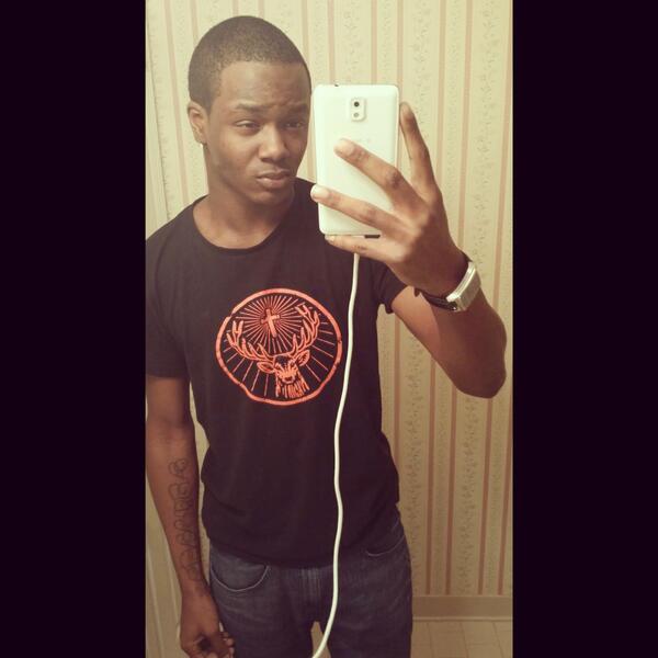 _BlavkPyramids's tweet photo. #Blavk http://t.co/d54rWuRWND