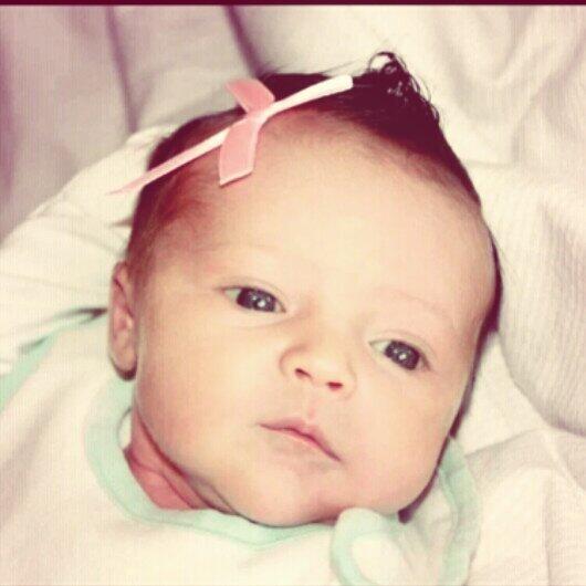 Dancer_45_'s tweet image. I love my lil henzlee