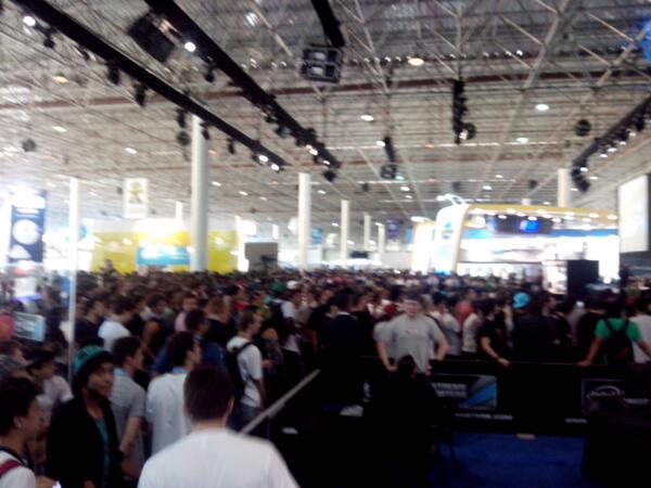 joaomarcosa's tweet image. @fiware Amo criar pois as possibilidades para os que criam são infinitas #love2create #cpbr7