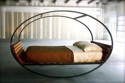 TechPornn's tweet photo. Rocking Bed http://t.co/3Kkk6N19O1