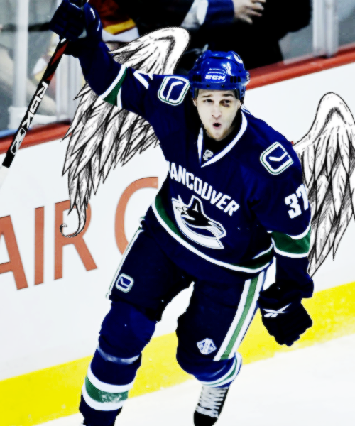 Forever_Canucks's tweet photo. #BellLetsTalk It's true that you never know who's suffering http://t.co/ZQJH1lrlkz #RIPRypien http://t.co/WHIK6YpKoZ