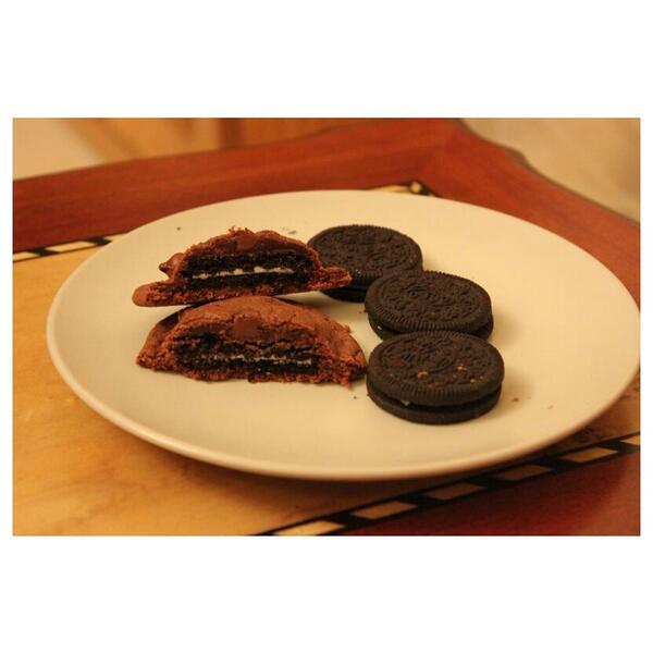 كوكيز الشوكولا محشي بالاوريو