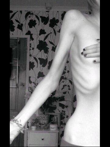 brokenfxckup_'s tweet photo. This is actually perfect, I need this http://t.co/SsDzClHsia