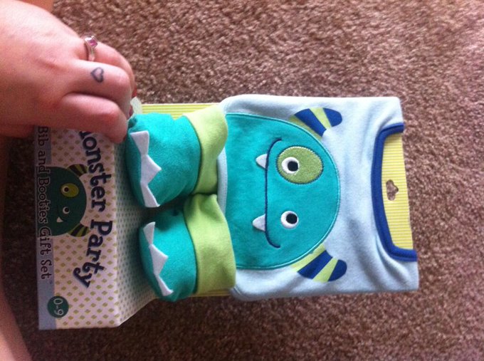 My little monster!!! http://t.co/L2yHysMmqN