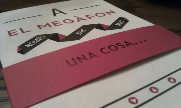 _elmegafon's tweet photo. Ja tenim dissenyades i impreses les noves infografies! Ara, només les hem de muntar... http://t.co/KFgu71n12H