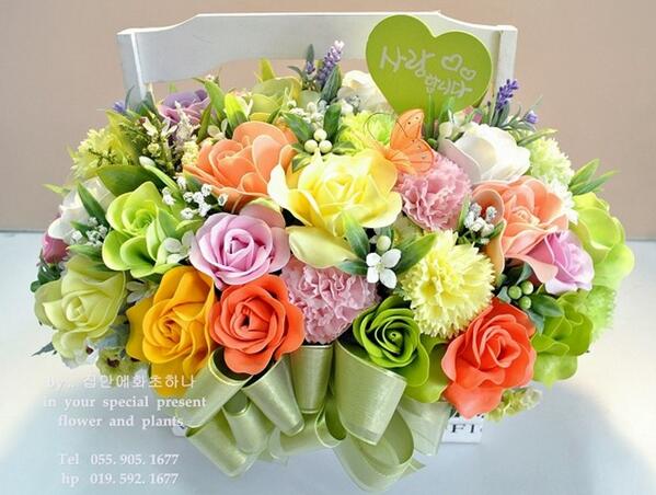 광주 조선대학교로 전해진 비누꽃다발..
보내시는 분의 마음이 그대로 담겨 있는 듯.^^
.blog.daum.net/toto9018/14879…