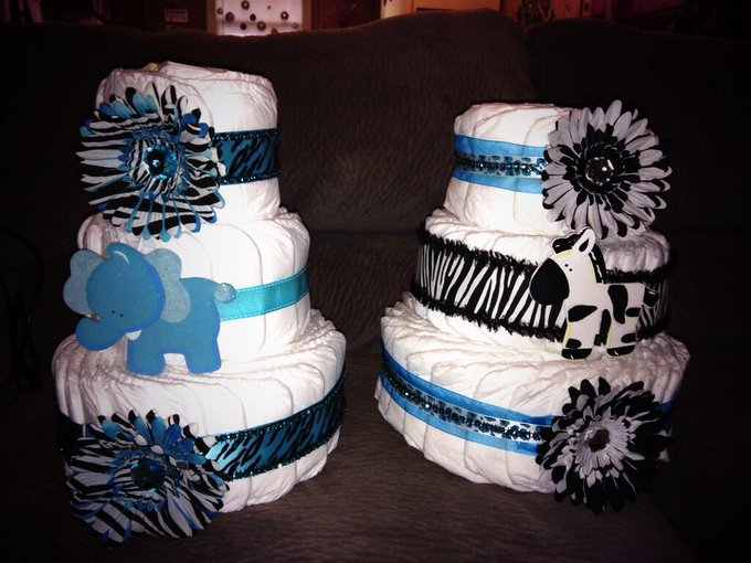 Baby shower center pieces 😏 http://t.co/bxA3S4caZd