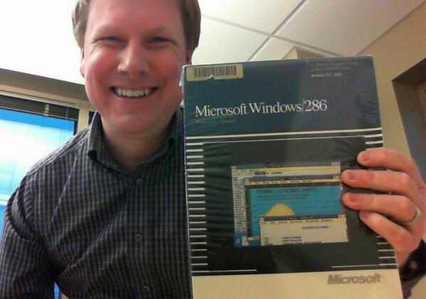 timsneath's tweet image. @brandonleblanc I see your Windows 3.11 and raise you a Windows/286 shrink-wrapped box :) #vintage #windows #oldgeek