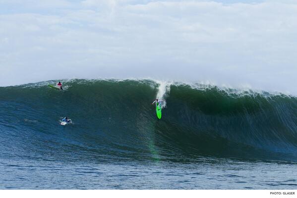 Surfer's tweet photo. The four heaviest sequences from the #MavericksInvitational, as gifs.
http://t.co/CIxyJTjSlG http://t.co/srPwwb7IHv