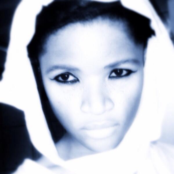 liciousm15's tweet photo. If I were a ghost http://t.co/tgXsjVM03R