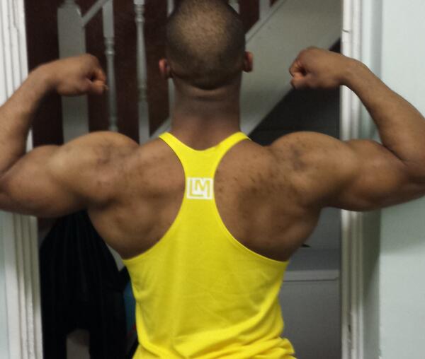 sammaverick12's tweet image. #DoubleBicep @LeanMApparel #ManOrMachine #leanarmy