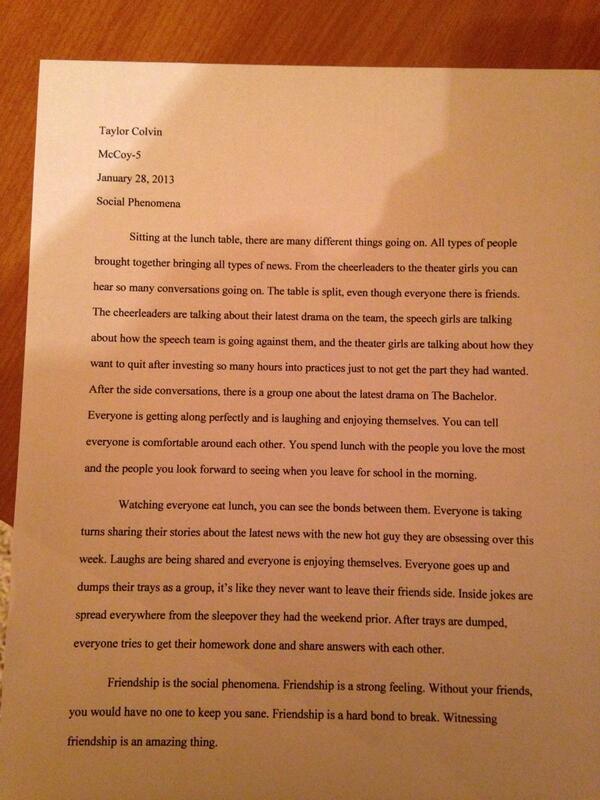 cantstop_colvin's tweet image. I could write my sociology paper, or I could steal my sisters #sameclass