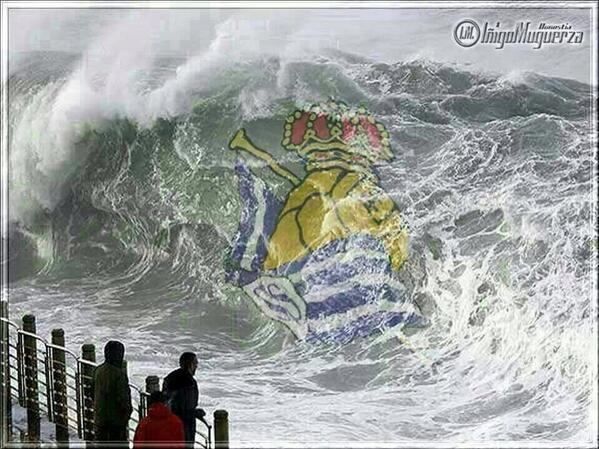 pgabilon's tweet photo. A la Real no le arredra el temporal http://t.co/cS1AUJ5Kzt