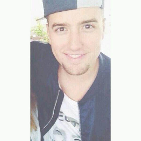 Fraudlos's tweet image. I have an obsession with this man.   @FakeTimeRush