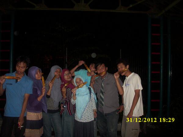 Human News Crew Togetherness