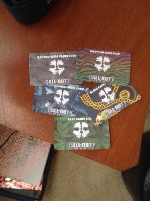 arceusthegawd's tweet image. Rare Camos Giveaway!! 
1) like &amp;amp; comment youtu.be/uIlcofx81rU 
2) RT 

i will be checking, every 30 rts = 1 winner