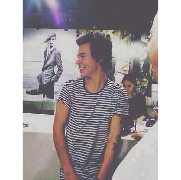 timebcmb's tweet image. Oh, I'll make this my icon. Yas.