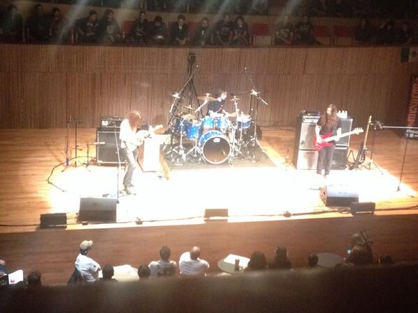 mauivanx's tweet image. Me perdí el concierto de #TheAristocratsMX pero se ve muy bueno  #MexProg