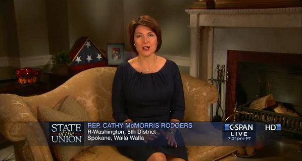 BevsCloakRoom's tweet photo. Someone did some flipping through those #bindersfullofwomen #sotu http://t.co/LxG3GWKR2X