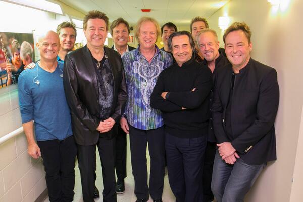 chicagosymphony's tweet photo. Maestro Muti met @chicagotheband tonight. More here: http://t.co/huWPeY8KGy http://t.co/Lsv1rm5NOF