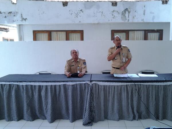 Kecamatan Limo tweet media