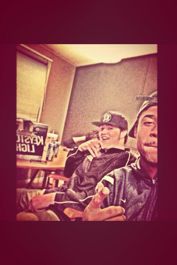 tucker_curran's tweet photo. Happy bday to my boy @YungFlyTizzy keep chasin that dream and keep it real drink a few for me #brew http://t.co/TiVSabfPoY