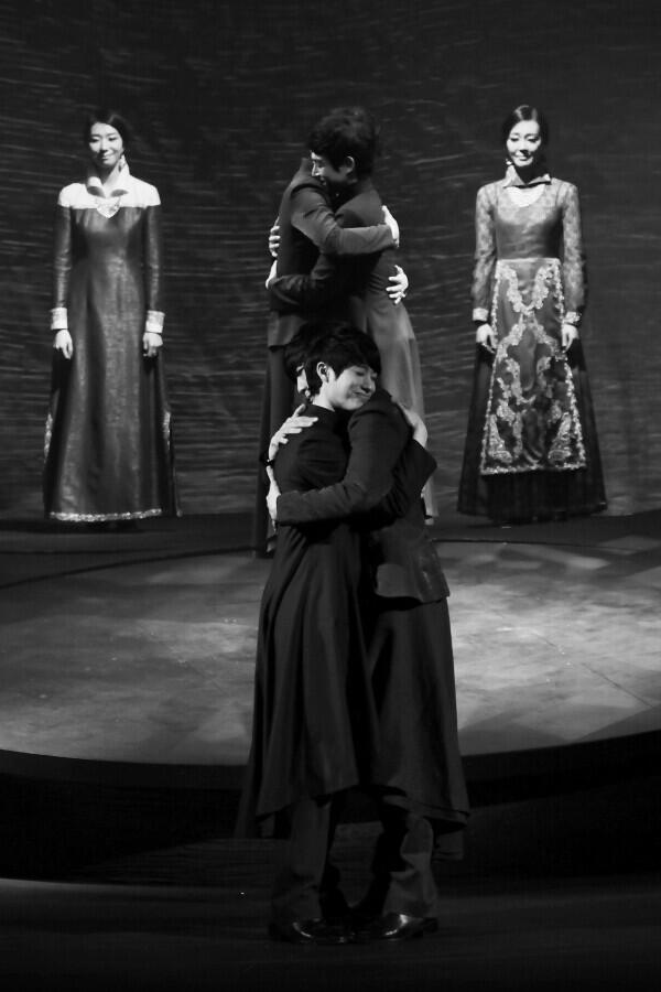 #풍월주 운루야연
의 베스트 컷이 아닐까 생각됩니다^^