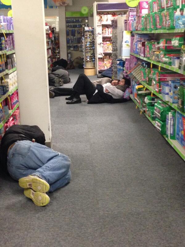 Accuweather On Twitter Atlanta Georgia Mt Jaimesarrio Cvs On W Paces Ferry People Sleeping In Every Aisle Http T Co Gnjqicsnq9