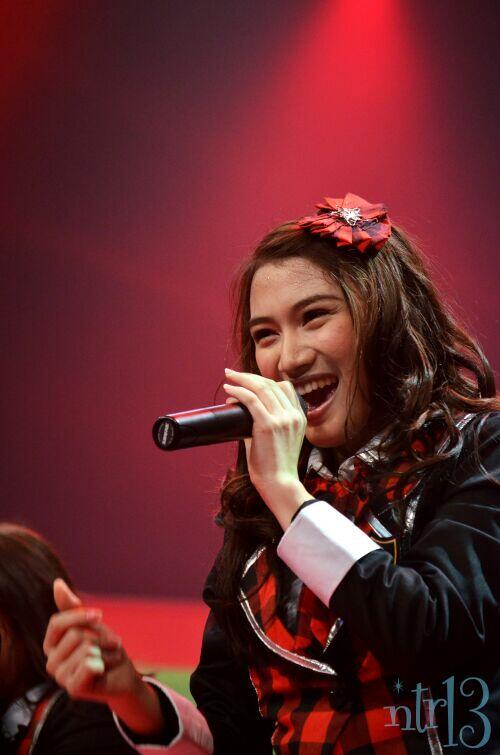 nurultryani's tweet photo. Teh imel @MelodyJKT48 | Festival Concert 2014 | Cc: @MelodiestFC @TGK_Project @JKT48_TGSL http://t.co/mGkpkc68yq