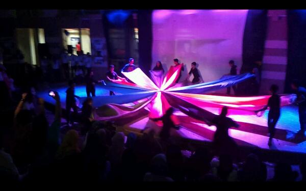 komedlendu's tweet image. Performance from MT KOMED sebagai wakil Fakulti Komunikasi dan Pengajian Media tanda sokongan kpd #30YearsOfUnity!