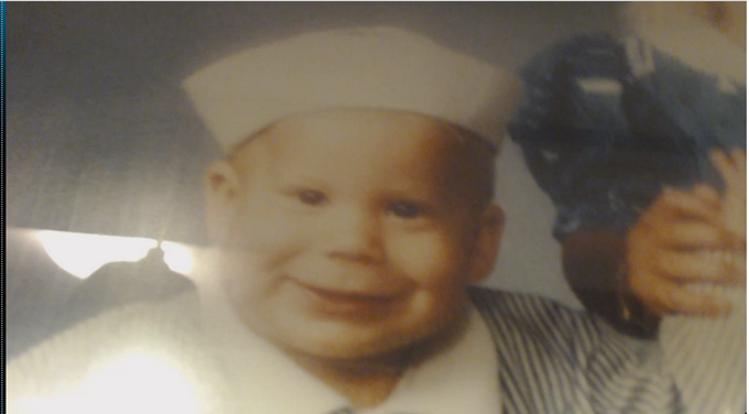 Watch William Blitz Lee's leaked NSFW photo on TwXstars