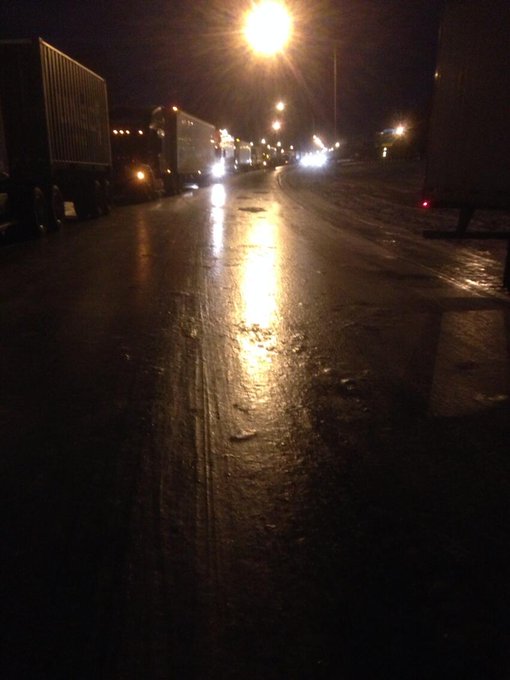 BfJUTr8CUAAkNsl.jpg:small