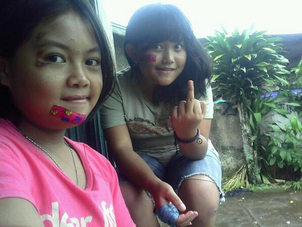 Aurellz_'s tweet photo. @Firda71_  Masih ingett pas ini gaa? http://t.co/4TkIwvNZvF