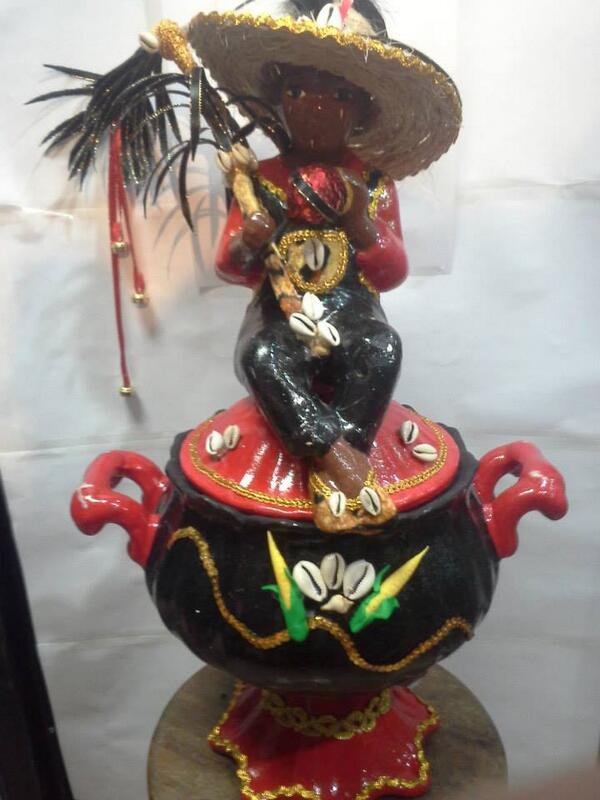 TataHildaRosaCa's tweet image. Venta de Soperas... 04144161265 04244090553 02418590767