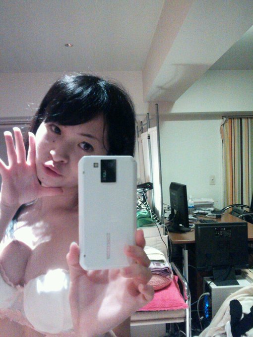 今終わったぜー(*&acute;&nabla;｀*)おねんねしたい((T_T)) http://t.co/EQVma8z8WX