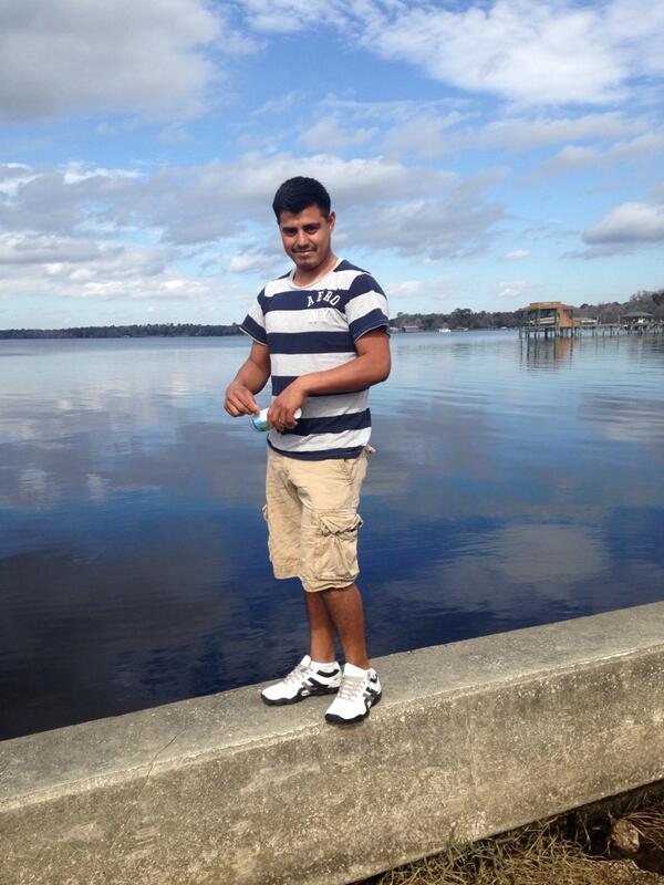ElibarL tweet picture