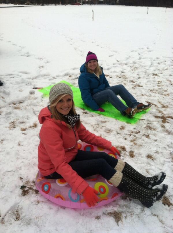 Fun in the snow with our beach gear @DawndyWISTV