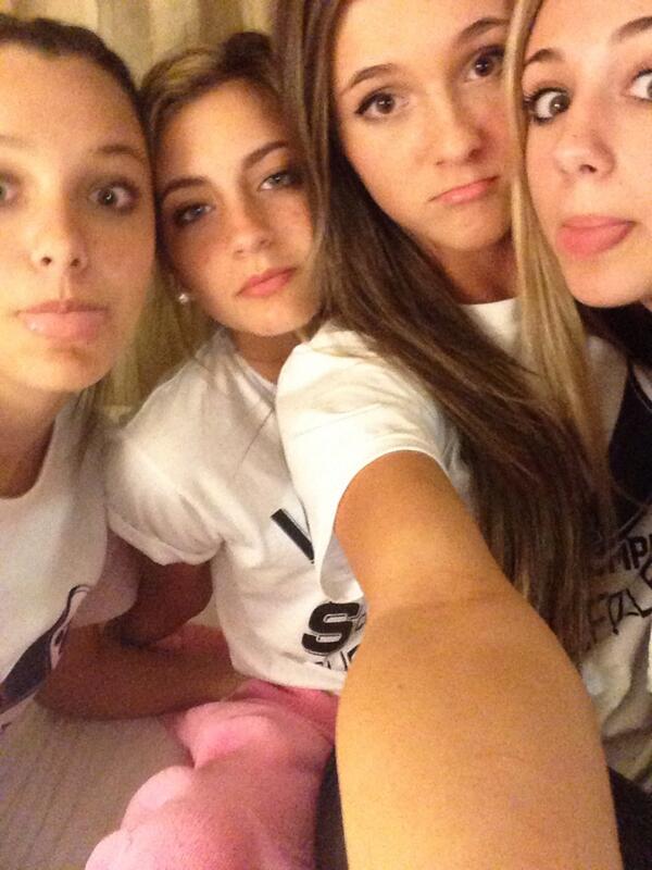 _tiffrose's tweet image. Woah #plotwist