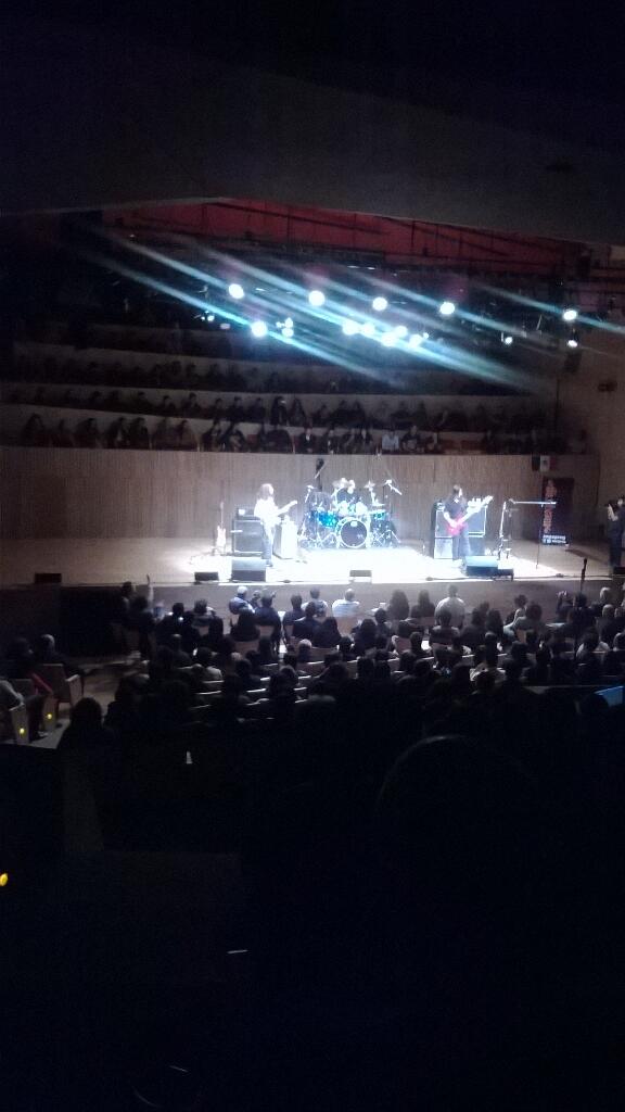 pymes_online's tweet image. @Mexprog logra el sold out en el Centro cultural Roberto Cantoral con @acratsband #TeamMexprog #Orgullo #PymesOnLine