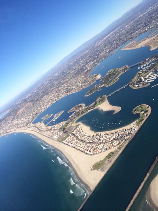 MooseManRx's tweet photo. Before Take off from San Diego http://t.co/omLXC5lR88