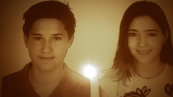 malubb_17's tweet photo. Gente duciendo mi vida es una mierdad y yo diciendo mi vida es la mejor mirar la foto y sonreir por ellos. Los quiero http://t.co/KJq5iJLctL