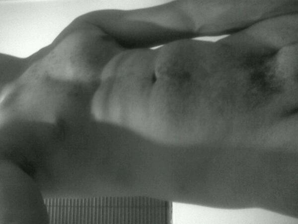 cptboy4's tweet photo. Need to start working out! Losing tone:( n quite smoking...(-.-) http://t.co/ePhgHUHDUi