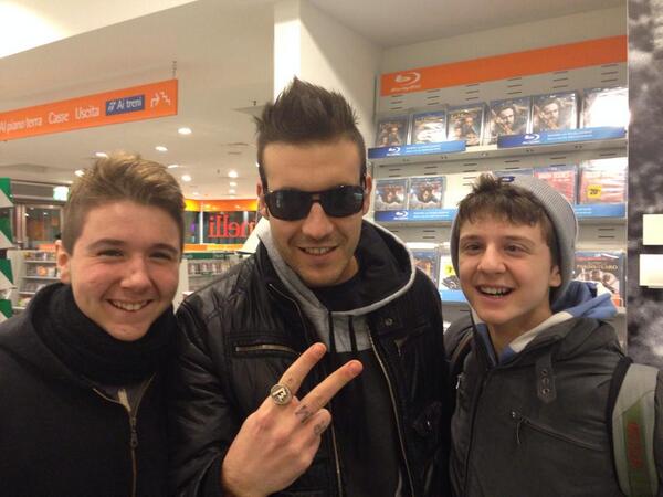 diegoemis tweet picture