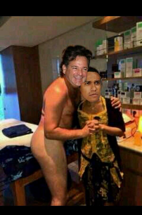 MiDiarioPanama's tweet photo. #Humor: Por el montaje que tuiteamos más temprano de Martinelli @DelfinOriel_V nos pidió que pongamos esta. http://t.co/LCkLTtsE1l