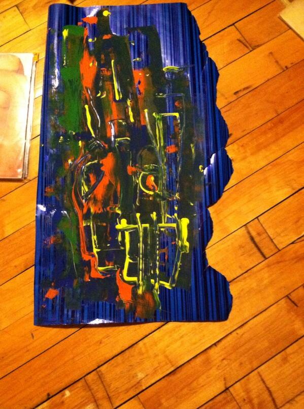 stopeject's tweet image. Smile for who?