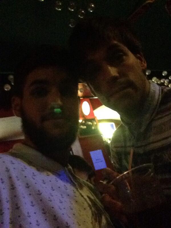 MamboED's tweet photo. Tq hermano. Se te estraña @pablilloED http://t.co/8Fjby9FYzf