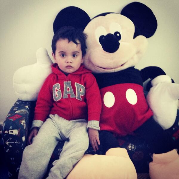 ganemartha's tweet photo. @DisneyParks http://t.co/Cjq2kWFpZ2