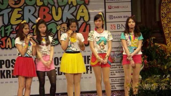 Cute T-Shirt by <a href="/juizywoozy/">juizywoozy</a> thankyou so much <a href="/juizywoozy/">juizywoozy</a> sukses trs ^_^