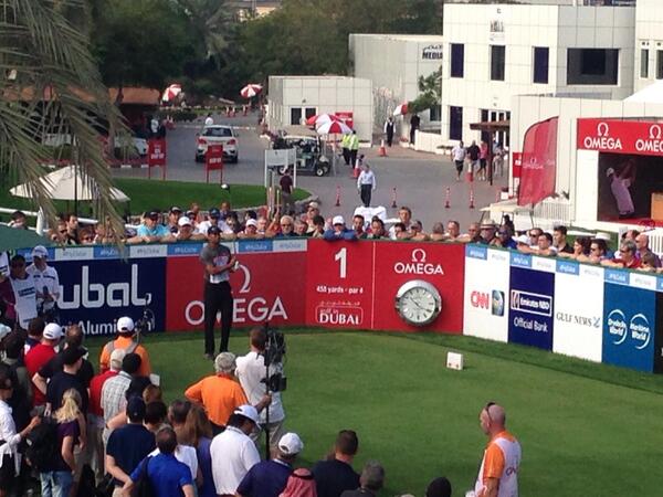 OmegaDDC's tweet photo. Tiger on the 1st tee. Four under through 9 holes http://t.co/AsJtiXQgcP