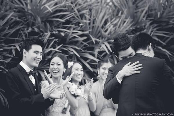 everyfin's tweet photo. กอด...ทึ่ทำให้รู้สึกได้มากกว่า...กอด #PorschArm #พอร์ชอาม #พอร์ชอาร์ม #everyfin cr.PINGPONG PHOTOGRAPHY http://t.co/c6OyJIA81I